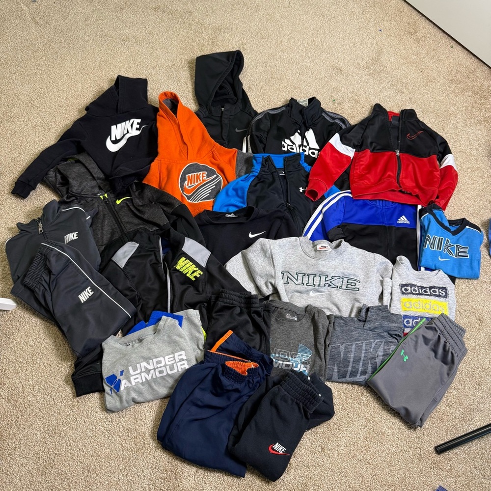 Toddler Athletic 22 Pc Bundle Nike Under Armour Adidas‎ Sweats Shirts Sweatshirt